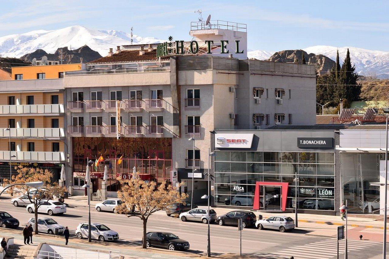 Hotel Mari Carmen Guadix Exterior photo